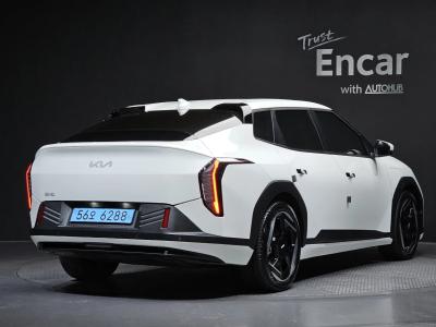 2026 Kia EV4
