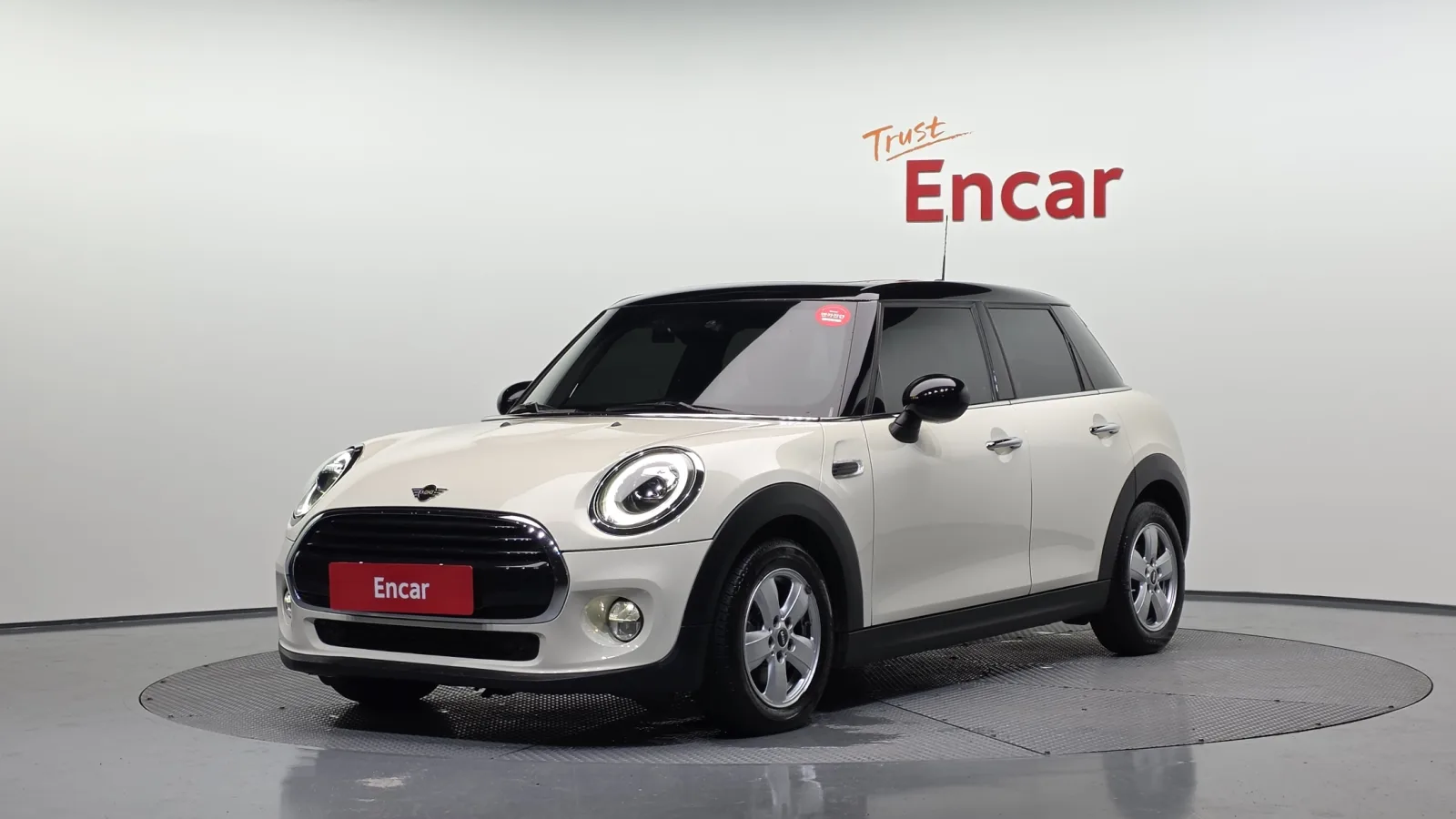 2019 MINI Cooper