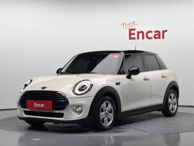 2019 MINI Cooper