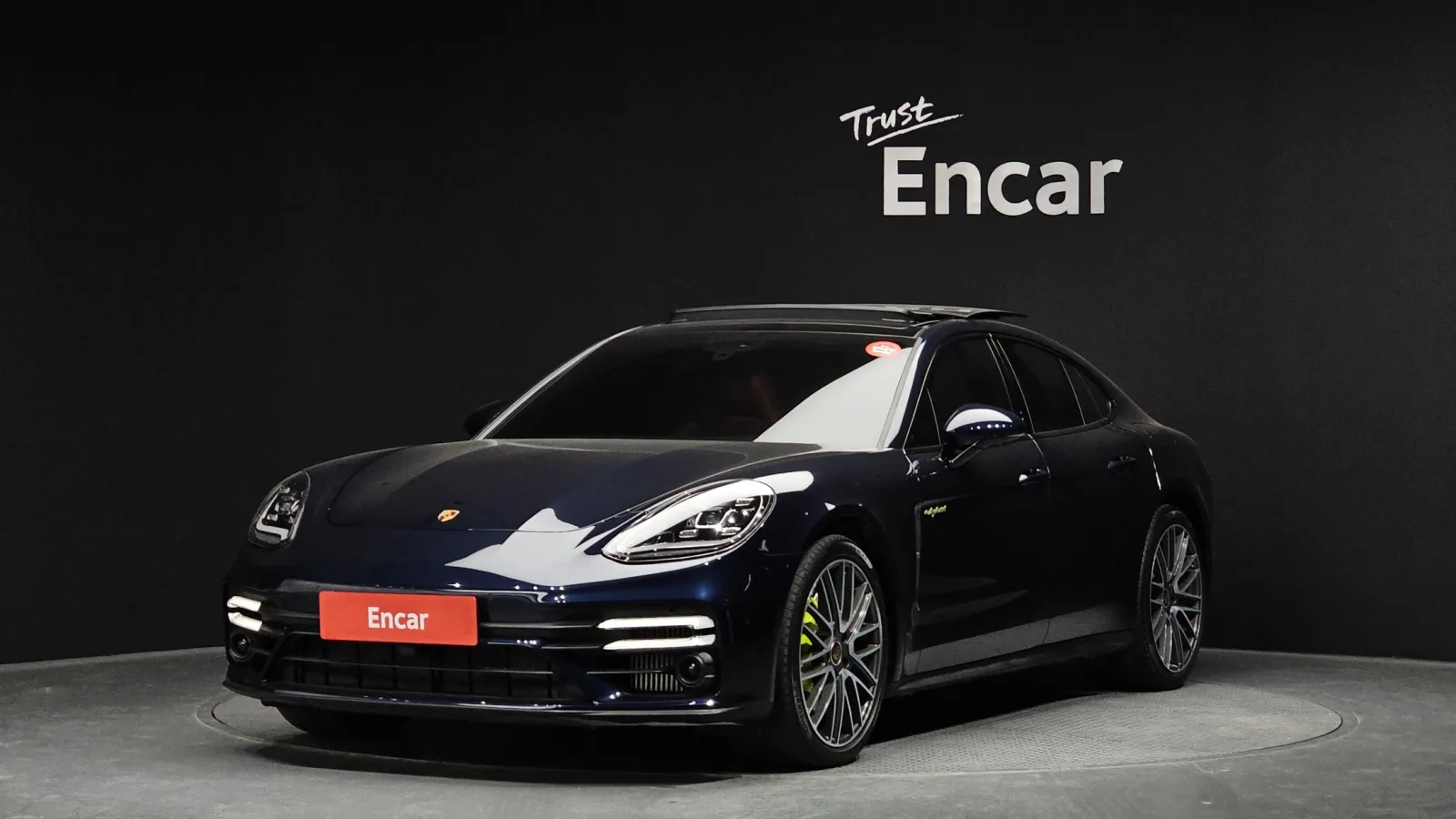 2023 Porsche Panamera
