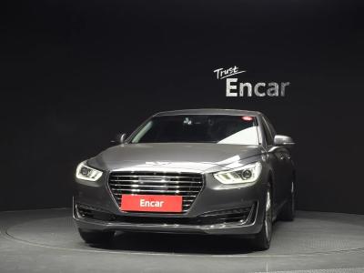 2016 Genesis EQ900