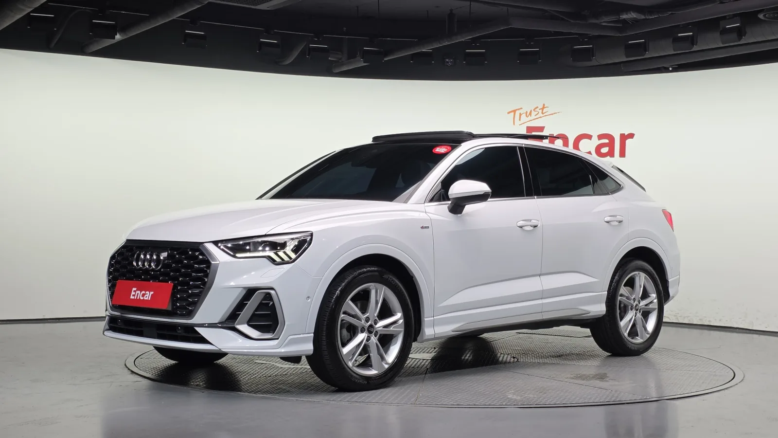 2023 Audi Q3