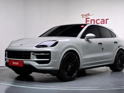 2024 Porsche Cayenne