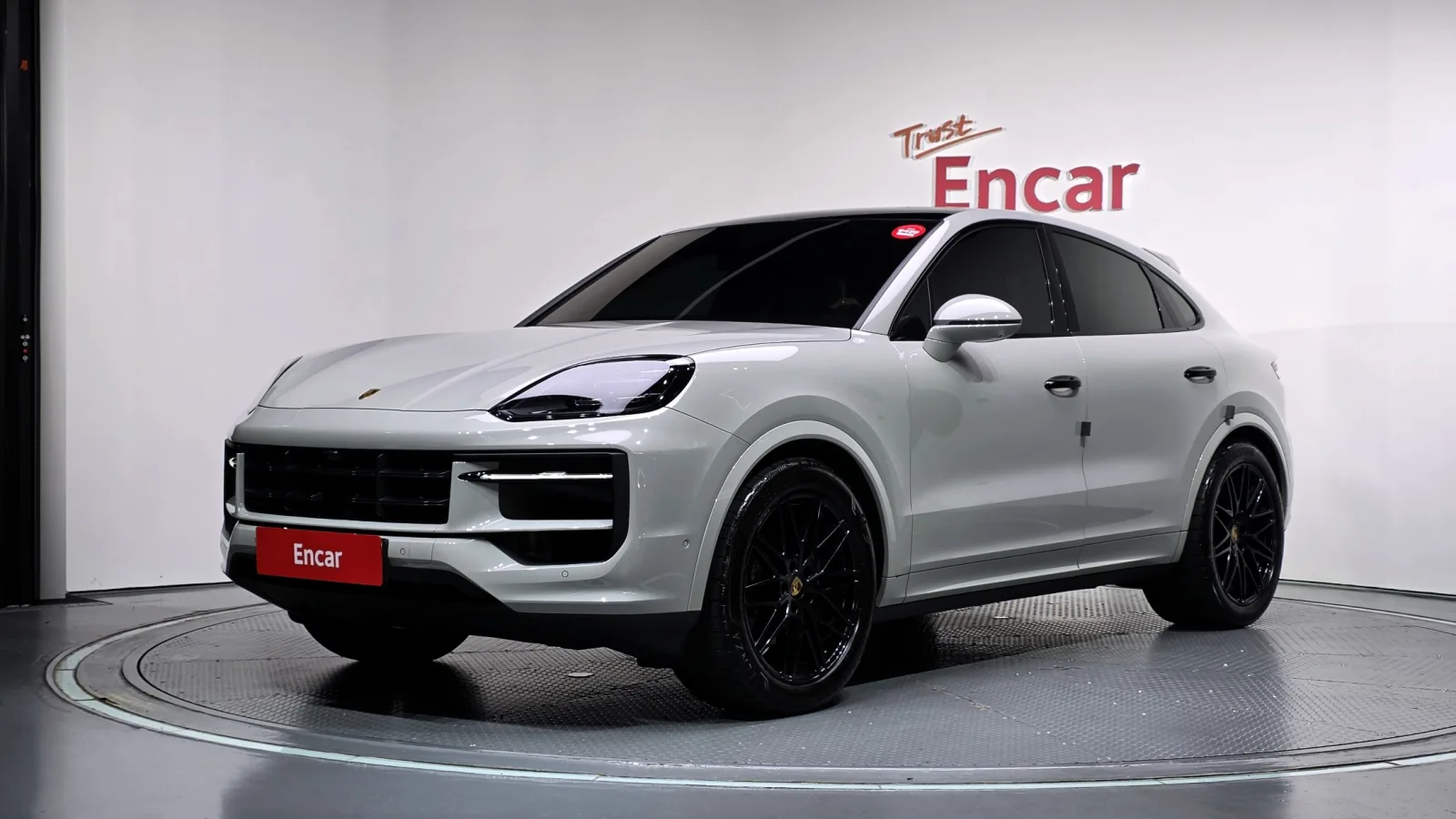 2024 Porsche Cayenne