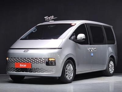 2022 Hyundai Staria