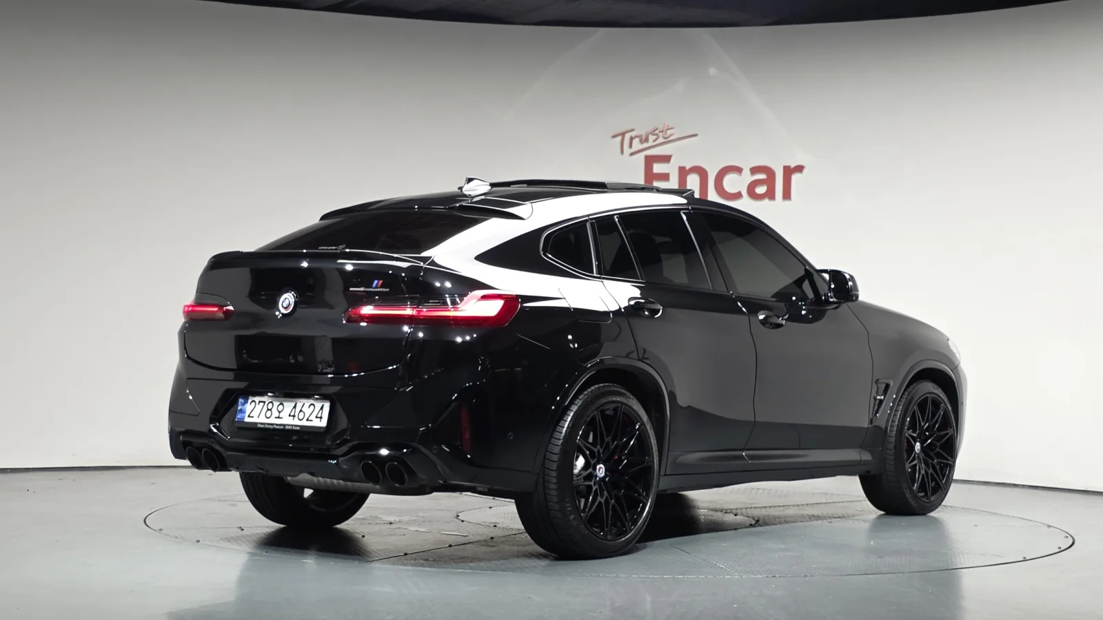 2023 BMW X4M