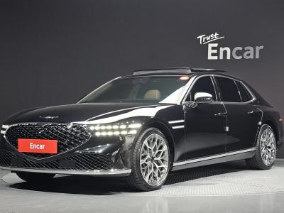 2023 Genesis G90