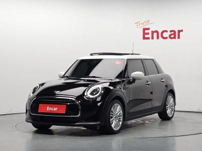 2022 MINI Cooper
