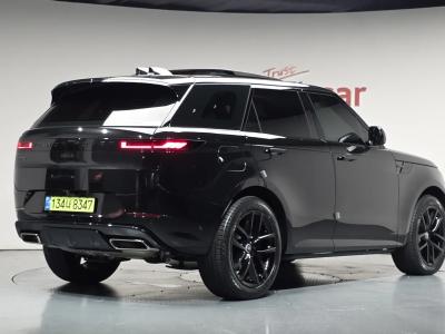 2025 Land Rover Range Rover Sport