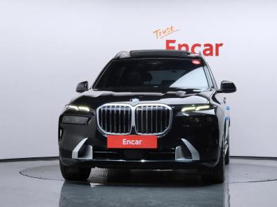 2024 BMW X7