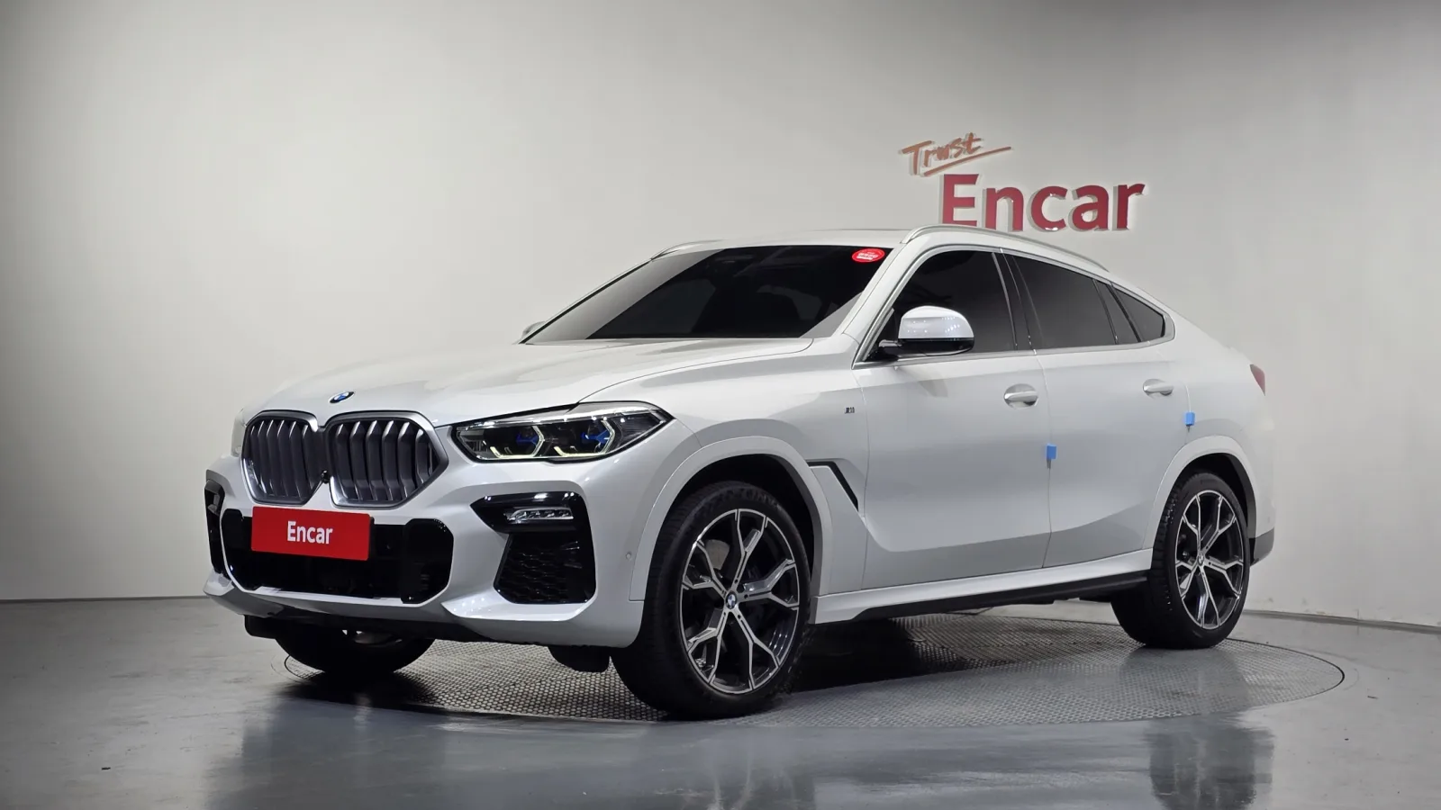 2021 BMW X6