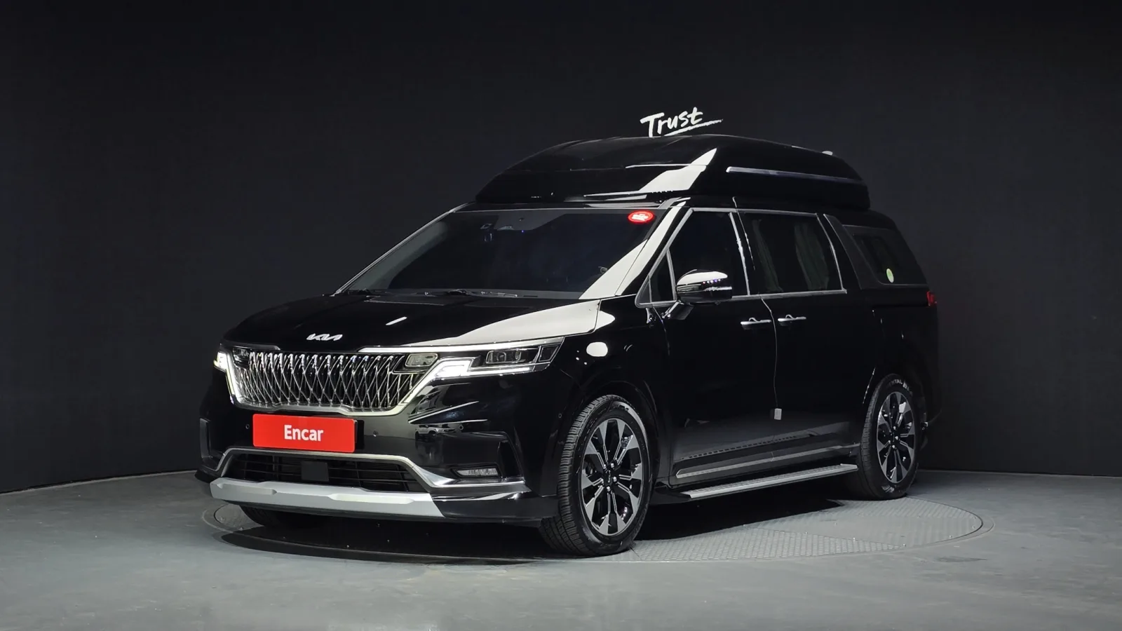 2023 Kia Carnival