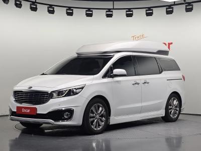2017 Kia Carnival