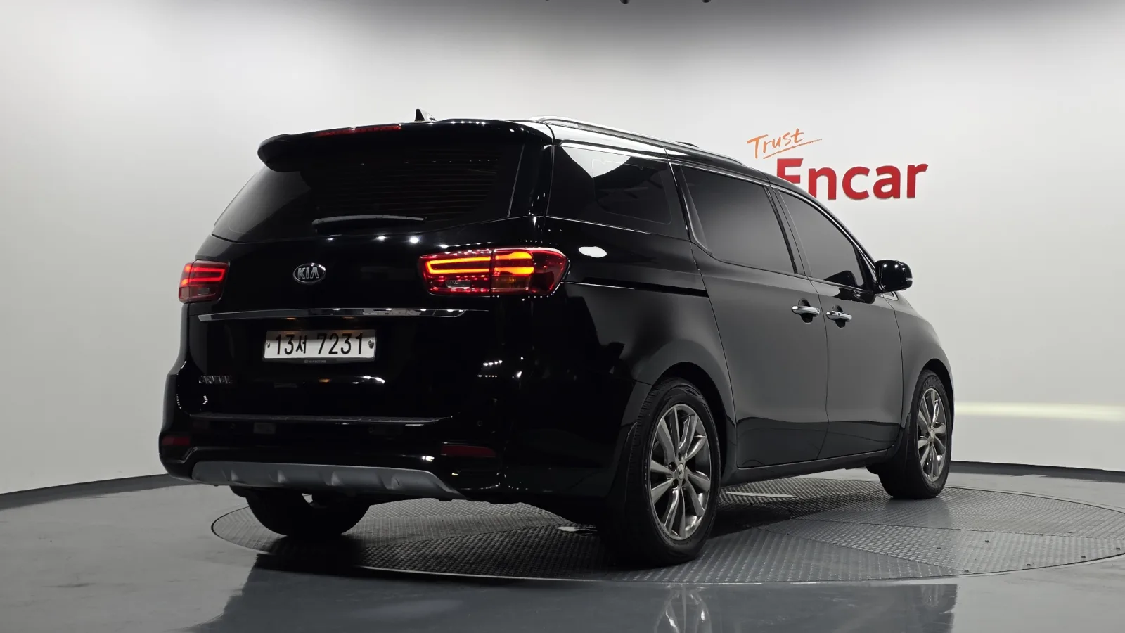 2019 Kia Carnival