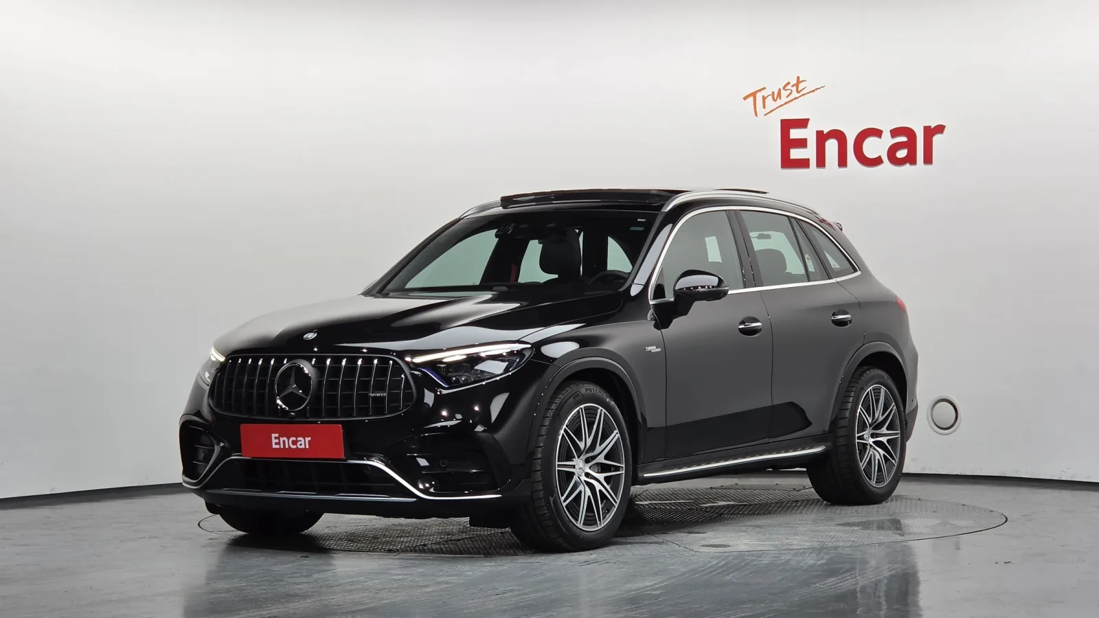 2025 Mercedes-Benz GLC-Class