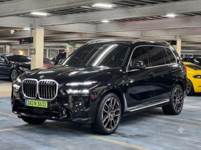 2026 BMW X7