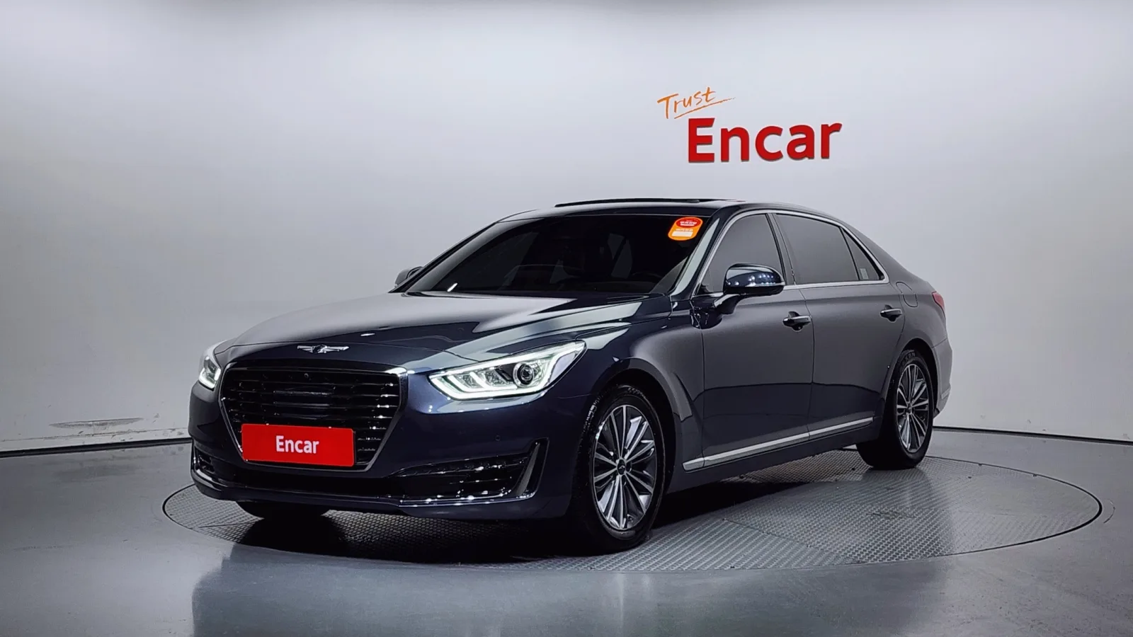 2016 Genesis EQ900