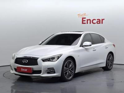 2014 Infiniti Q50