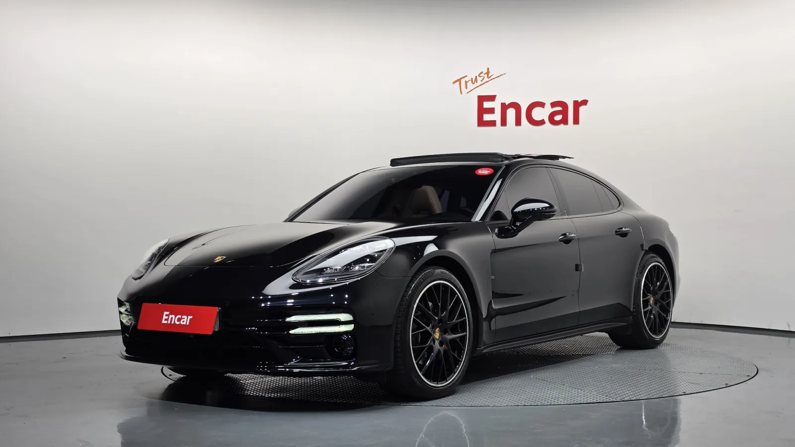 2018 Porsche Panamera