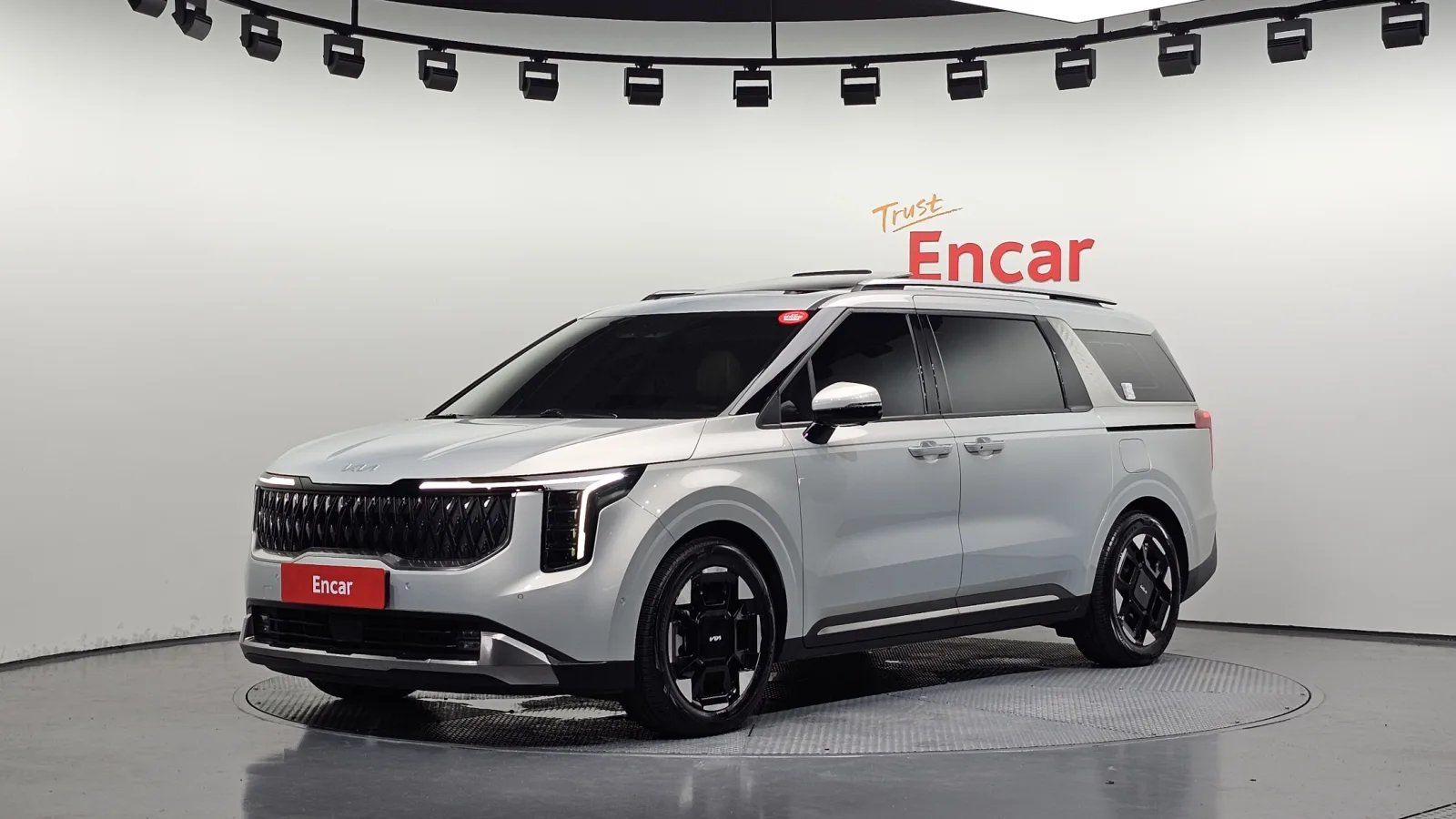 2025 Kia Carnival