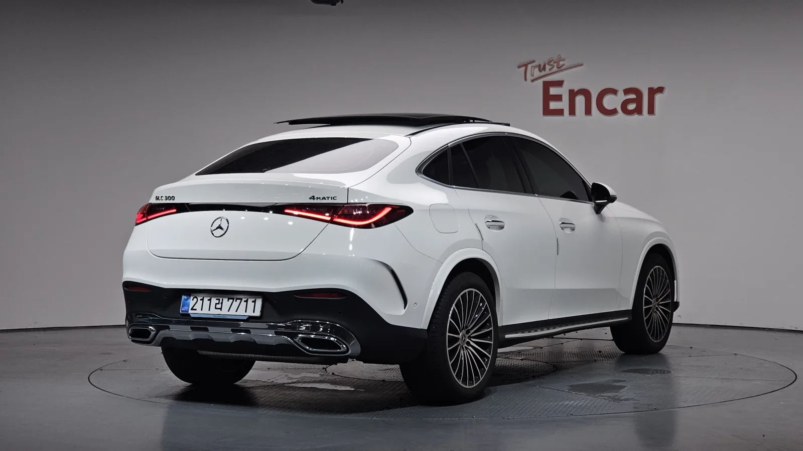 2025 Mercedes-Benz GLC-Class