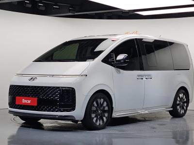 2022 Hyundai Staria