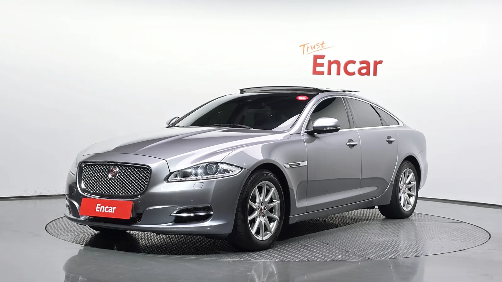 2014 Jaguar XJ