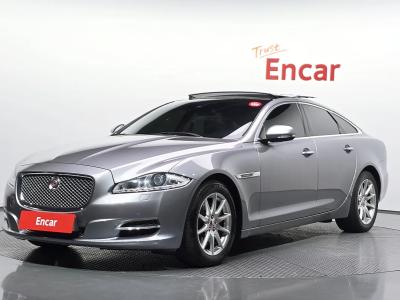2014 Jaguar XJ