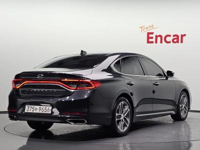2017 Hyundai Grandeur