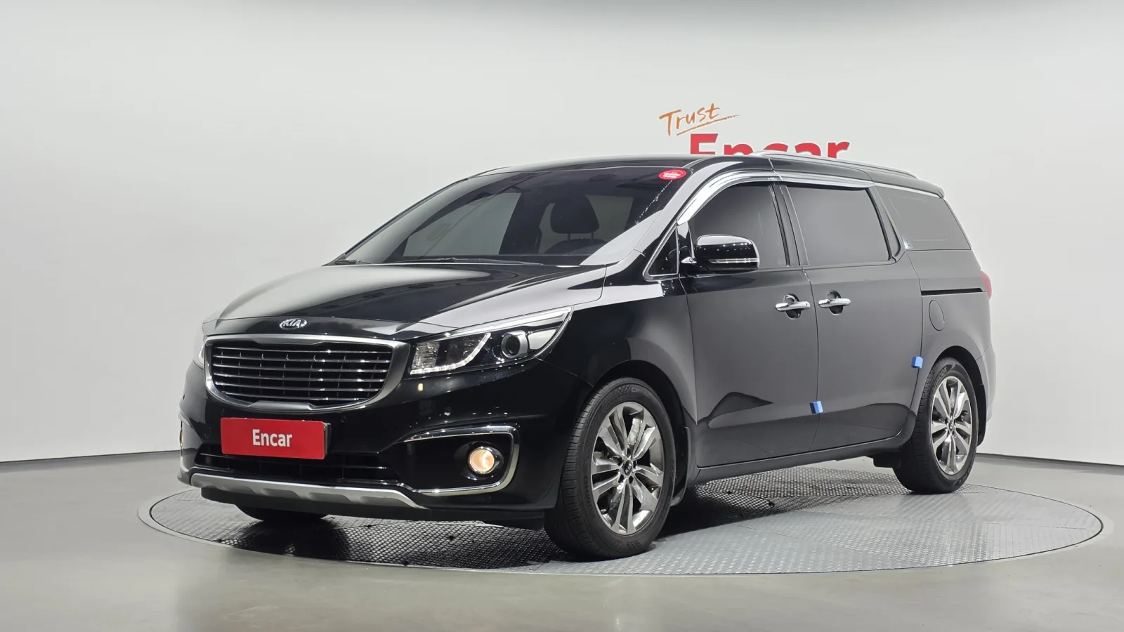 2016 Kia Carnival