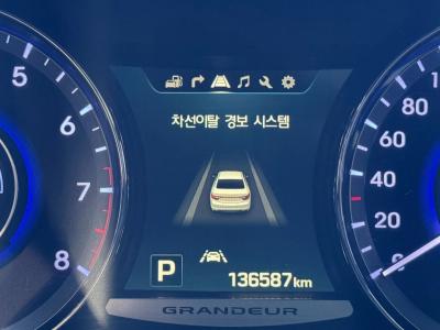 2015 Hyundai Grandeur