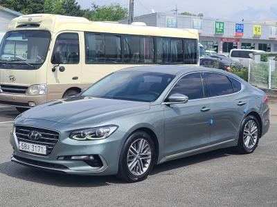 2018 Hyundai Grandeur