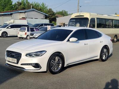 2019 Hyundai Grandeur