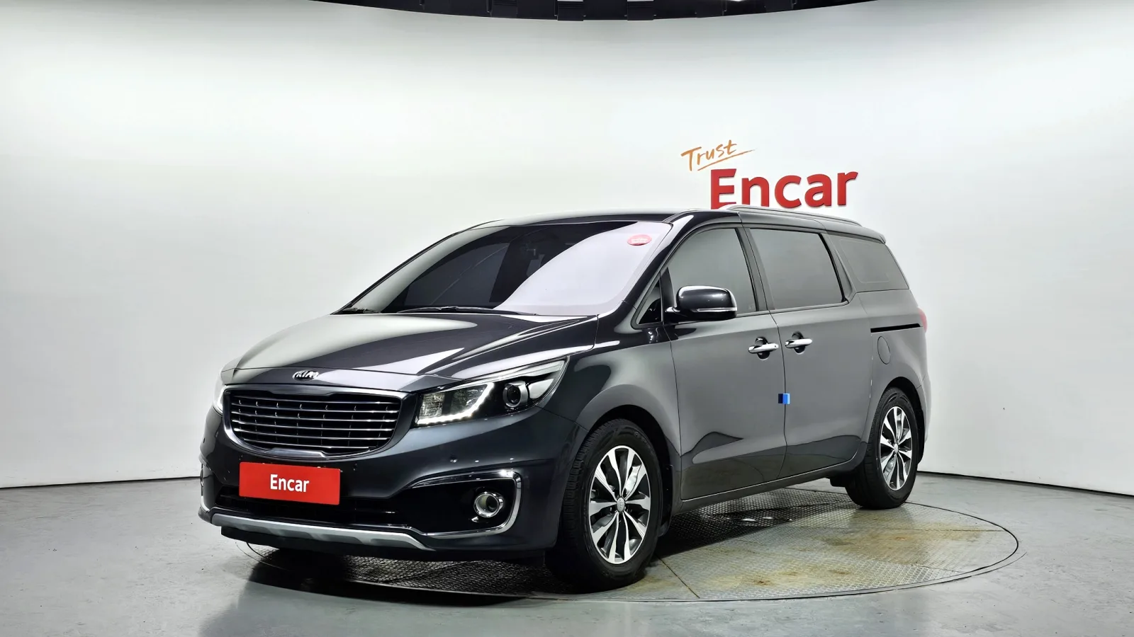 2017 Kia Carnival
