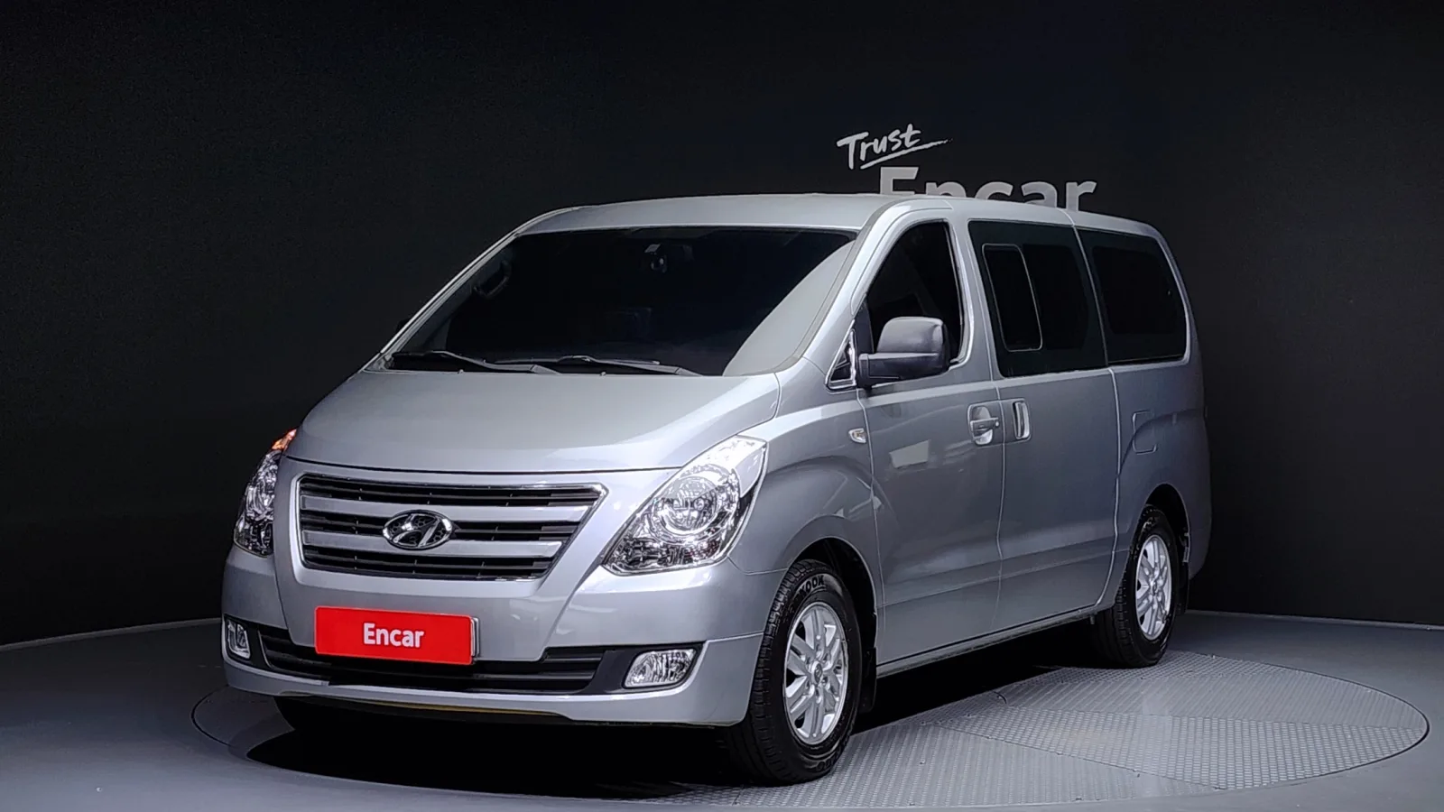 2017 Hyundai Starex
