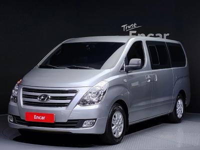 2017 Hyundai Starex