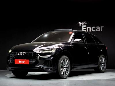 2021 Audi Q8