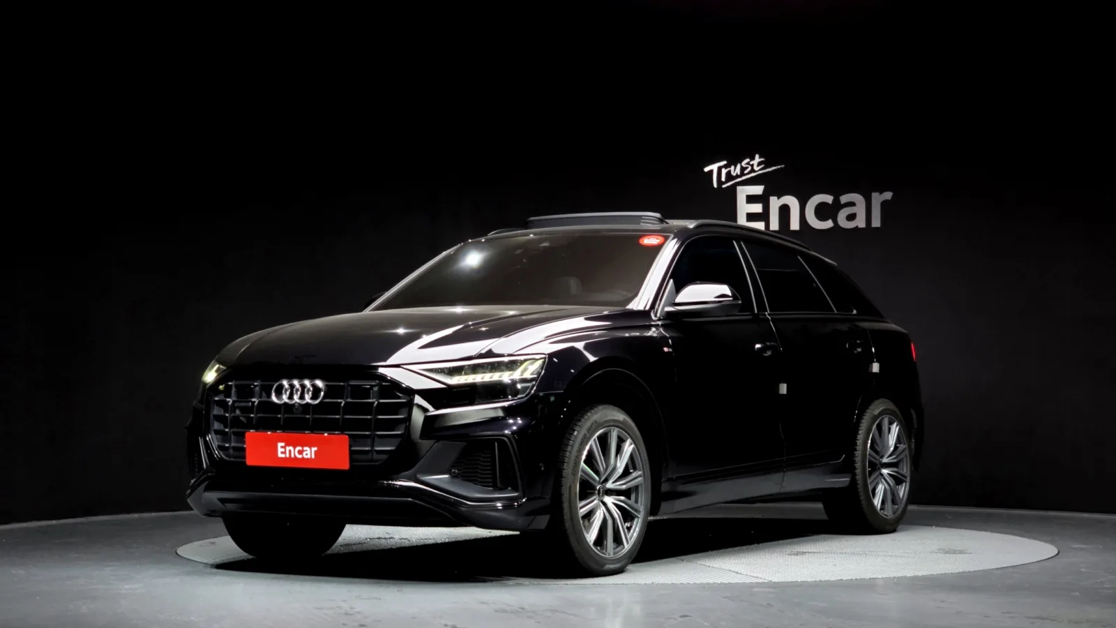 2021 Audi Q8