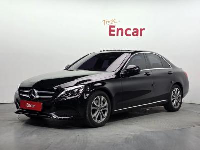 2018 Mercedes-Benz C-Class