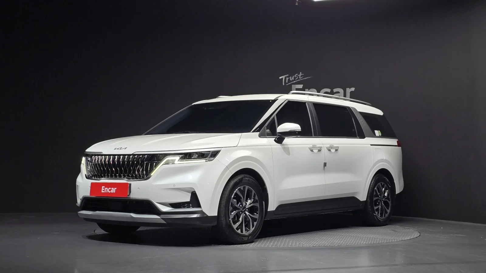 2023 Kia Carnival