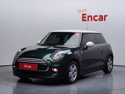 2015 MINI Cooper