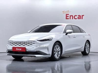 2022 Kia K8