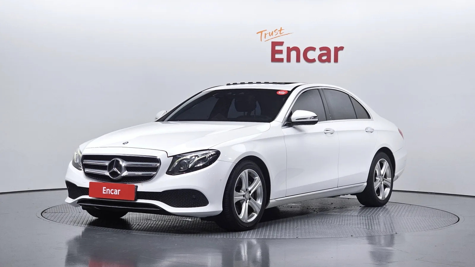 2017 Mercedes-Benz E-Class