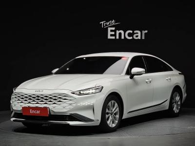 2022 Kia K8