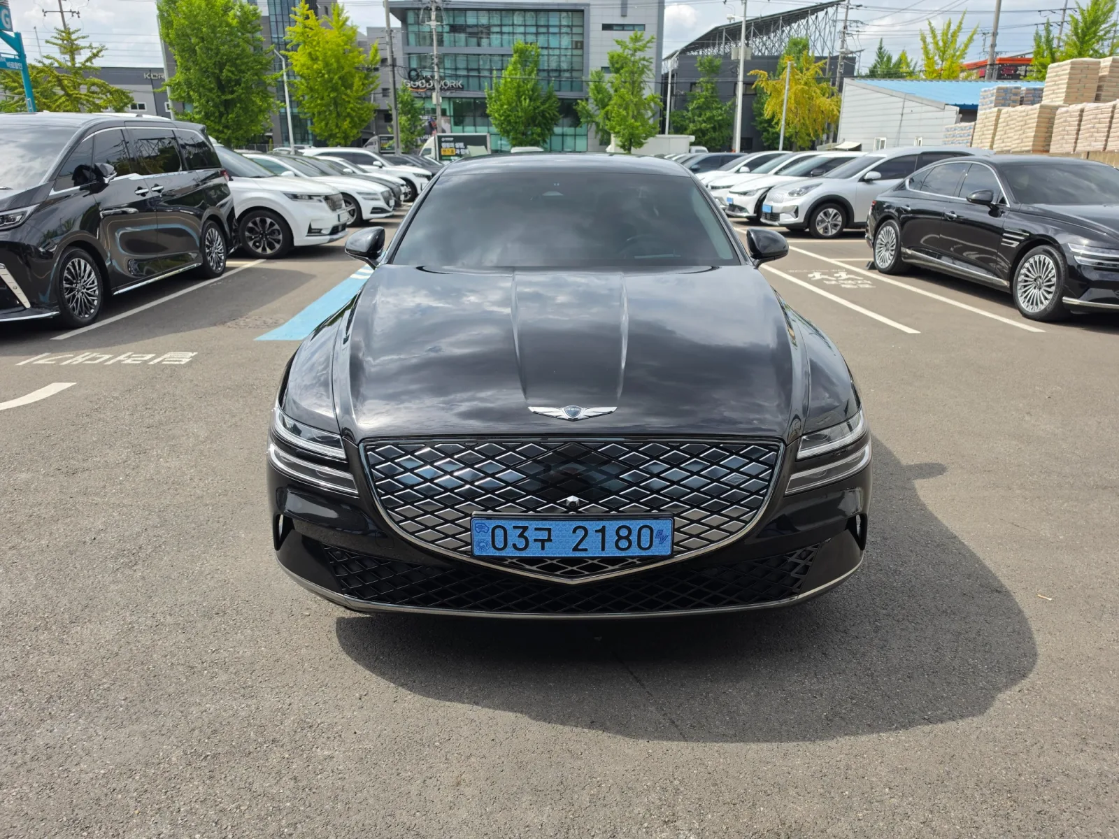 2022 Genesis G80