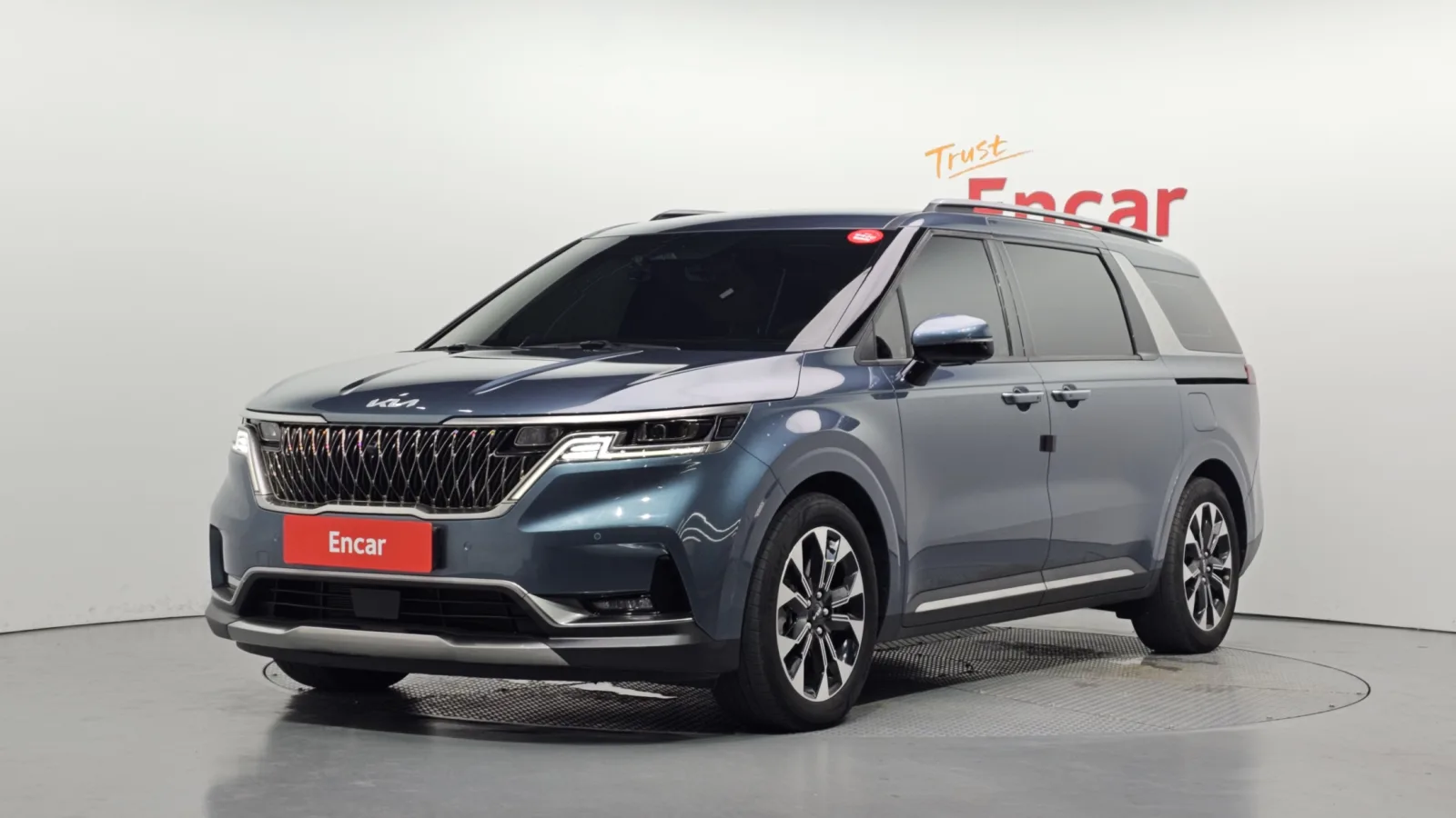 2023 Kia Carnival