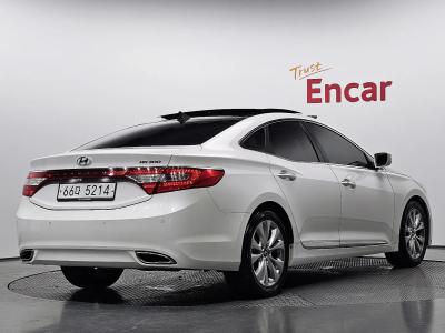 2012 Hyundai Grandeur