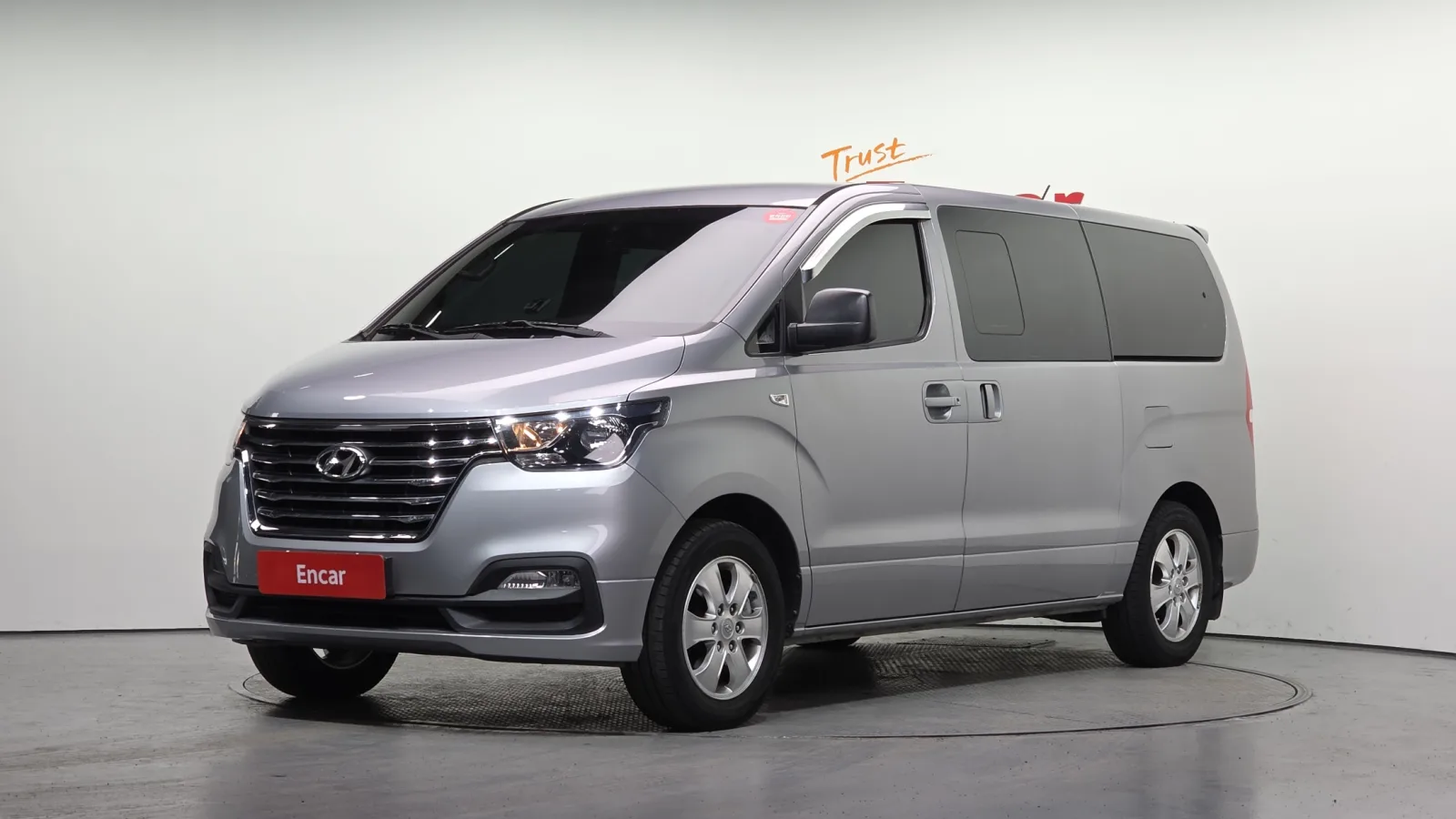 2019 Hyundai Starex