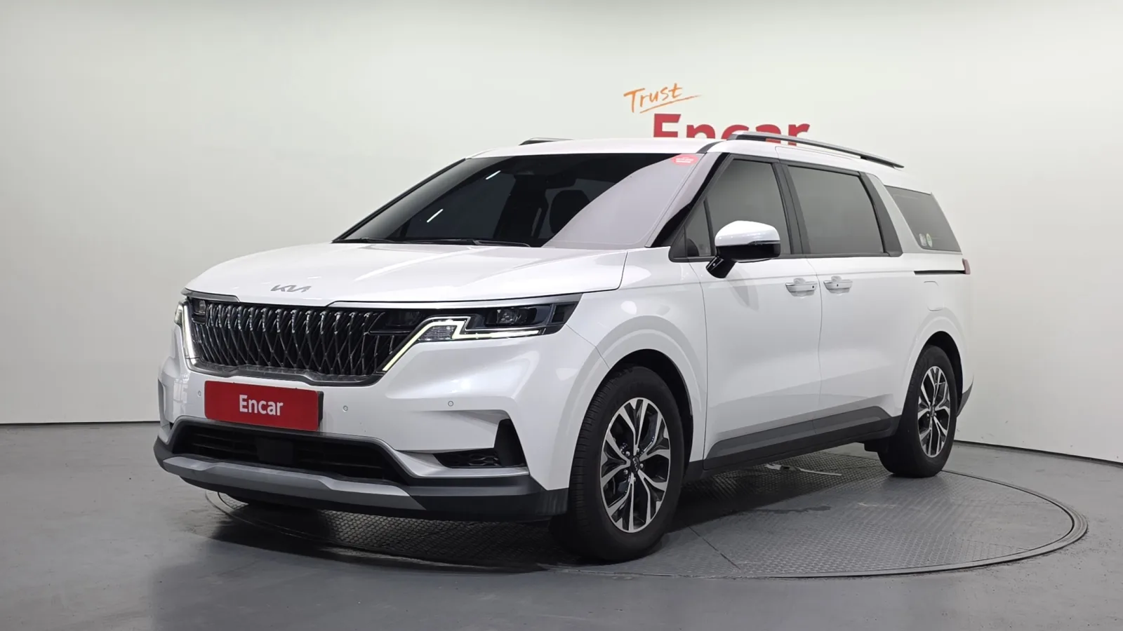 2023 Kia Carnival