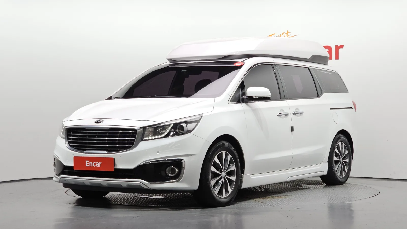 2017 Kia Carnival